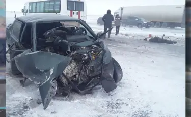 Выехал на встречку: в Актюбинской области произошло серьезное ДТП