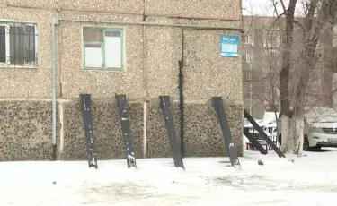 Үрей құшағында: Жезқазған жұрты жеті жылдан бері апатты үйде өмір сүруге мәжбүр