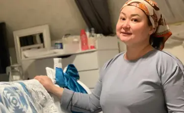 Әжесінің әуресі өзіне ұнап жүр: Роза Әлқожа немересін қырқынан шығарды
