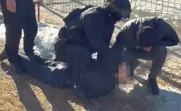 В Уральске с поличным задержали вымогателя