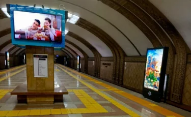 Алматы метрополитені қос функциялы жаңа қоршауларды сынақтан өткізуде