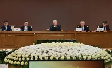 Глава государства встретился с представителями бизнеса