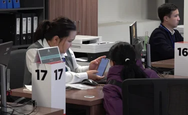 Трудоустройство и жилищные программы: как в Алматы поддерживают молодежь