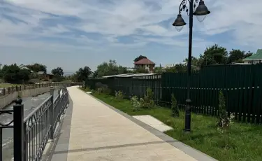 В Алматы благоустроили набережную реки Каргалы