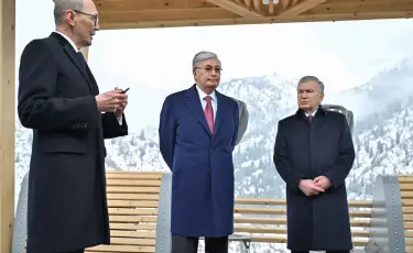 Президенты Казахстана и Узбекистана осмотрели горнолыжный кластер Алматы