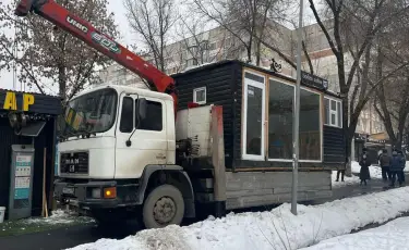 Нет мусора и крыс в арыках: жители Алматы оценили работу о сносе незаконных торговых объектов