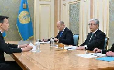 Касым-Жомарт Токаев провел встречу с председателем правления АО «Казатомпром»