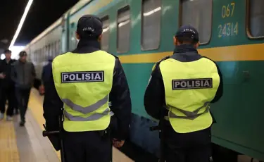 Мас күйде тәртіп бұзған жолаушы пойыздан түсірілді