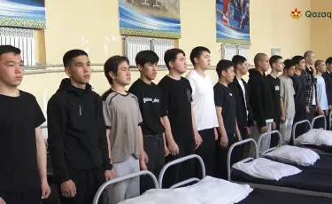 В Алматы отправили новых призывников на срочную службу