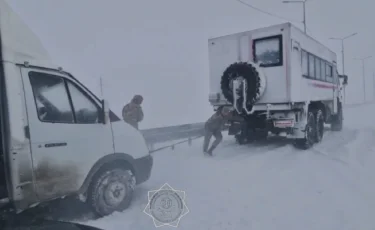 Еліміздің екі өңірінде тасжолдар жабылды