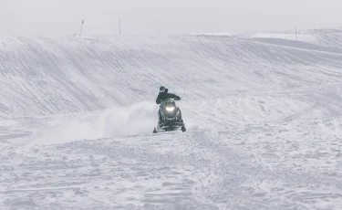 Ақтөбеде қар көлігі бұзылған жолаушыны құтқарушылар аман алып қалды