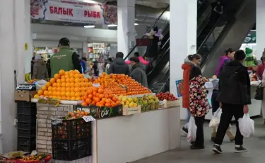 Какие меры принимаются в Алматы для сдерживания цен на социально значимые продтовары