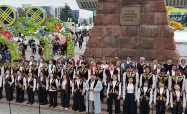 Базарбек Атығай: Бұл – Ұлыстың ұлы күнінде  Абай жылы басталғанының белгісі