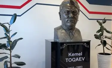 Қазақ детективінің дарабозы: жас шекарашылар соғыс ардагері Кемел Тоқаевтың шығармашылығымен танысты
