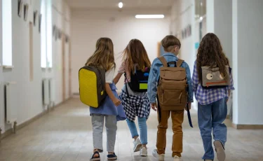 Без шуток: 1 апреля начнется прием документов в первый класс