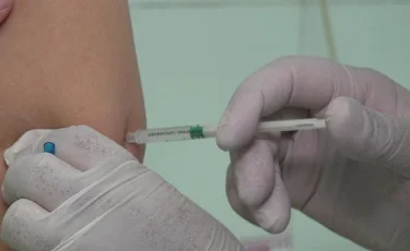 Қазақстандағы тегін екпелер: Алматыда вакциналар қашан және қалай салынатыны түсіндірілді