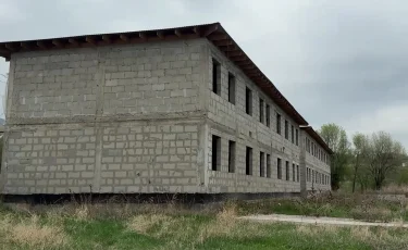 Ни жилья - ни денег: застройщик лишил дольщиков почти миллиарда тенге