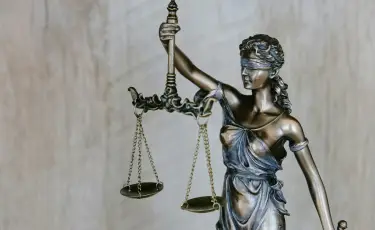 Руководитель Управления спорта в Атырау осужден за получение взятки