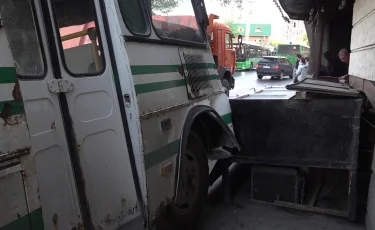 Алматыда кісі өлімімен аяқталған жол апатына қатысты қылмыстық іс қозғалды