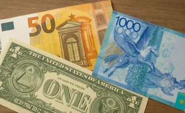 Курс валют на 2 мая 2025