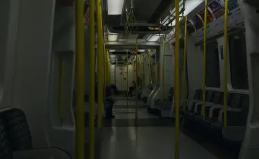 Алматы метрополитенінде жол ақысын төлеудің баламалы тәсілі іске қосылды