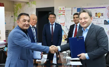 Қазақстанның Халық Қаһарманы Айдын Айымбетов Сәтбаев университетіне келді