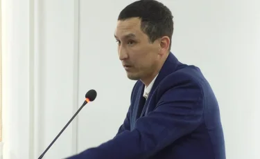 Шерзаттың жүрегі жолда тоқтағаннын білдім:  Қаржаубай Нұрымов ұлының көлікте жан тапсырғанын айтты