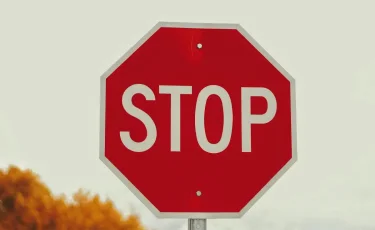 В Алматы временно ограничат движение по улице Курмангазы