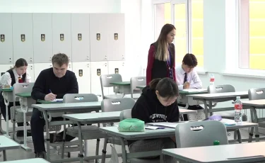 Ағылшын тілі мектепте аптасына үш емес, бес рет оқытылуы мүмкін