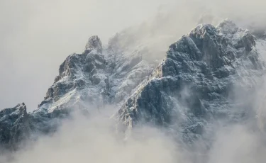 Проснулась от скрипа кровати: как жители Таджикистана пережили землетрясение