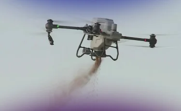 Мектептерде дрон операторын оқытады