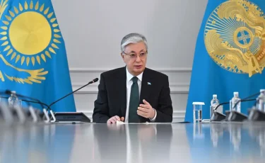 Президент жазушы Әкім Таразидің дүниеден өтуіне байланысты көңіл айтты