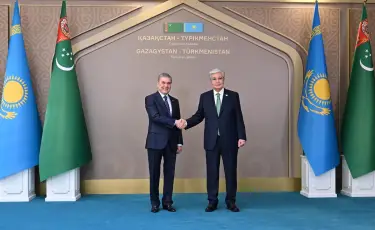 Қасым-Жомарт Тоқаев Гурбангулы Бердімұхамедовпен бейресми кездесті