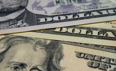 Курс доллара и евро в обменниках Алматы 20 апреля 2025