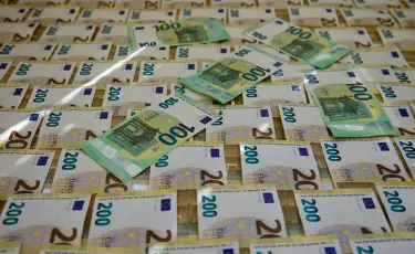 Курс доллара и евро в обменниках Алматы 21 апреля 2025