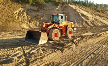 Абай облысында рұқсатсыз құм сатқан екі кәсіпкер 150 млн теңге табыс тапқан