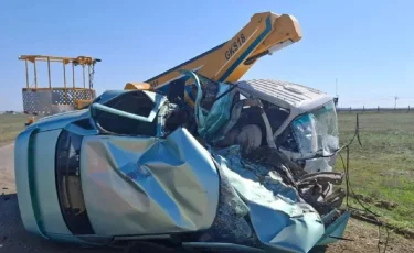 Двое школьников погибли в ДТП в Западном Казахстане