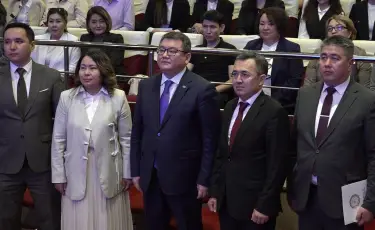 Мәлік Отарбаев: Мемлекетке адал қызмет ету  – бәрімізге ортақ міндет