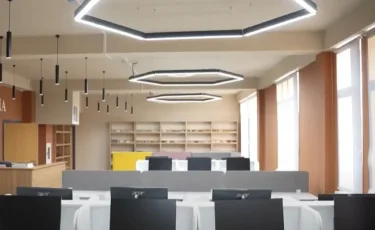 Комфортная школа: в Казахстане строят учебные заведения нового формата