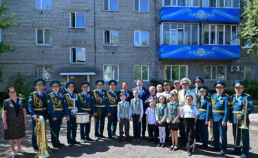 Семейде ардагерлерді Ұлы Жеңістің 80 жылдығымен құттықтады