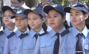 Бала қауіпсіздігі – басты назарда: алматылық оқушылар кинологтардың жұмысымен танысады