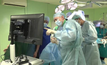 В Алматы впервые провели уникальную операцию для детей с энурезом