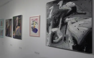 Нүкте мен сызық: Алматыда ерекше көрме ашылды