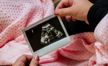 Фатима, Зухра и Аиша: в Алматы на свет появились тройняшки