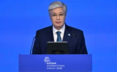 Жастарды өркениетті қоғам құруға үндеуіміз керек: Президент Астана халықаралық форумында сөз сөйледі