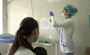 Ежегодно свыше 4 миллионов казахстанцев получают прививки от инфекций