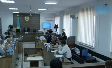 Нұрқанатты ұрамын деп шатасып, Шерзатқа қол жұмсадым: сот отырысында Шыңғыс Белғожаев жауап берді
