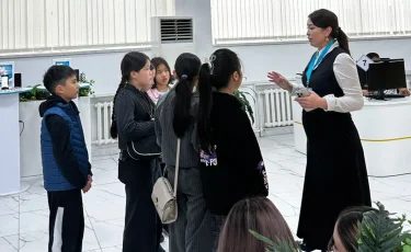 Балаларды қорғау күні: мектеп оқушылары цифрлық мамандықтармен танысты