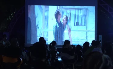 В Алматы стартовал ежегодный проект "Вечер кино"