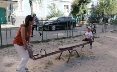 Бала қауіпсіздігі: Сәтбаев қаласында бүлдіршіндер ойнайтын алаң тапшы